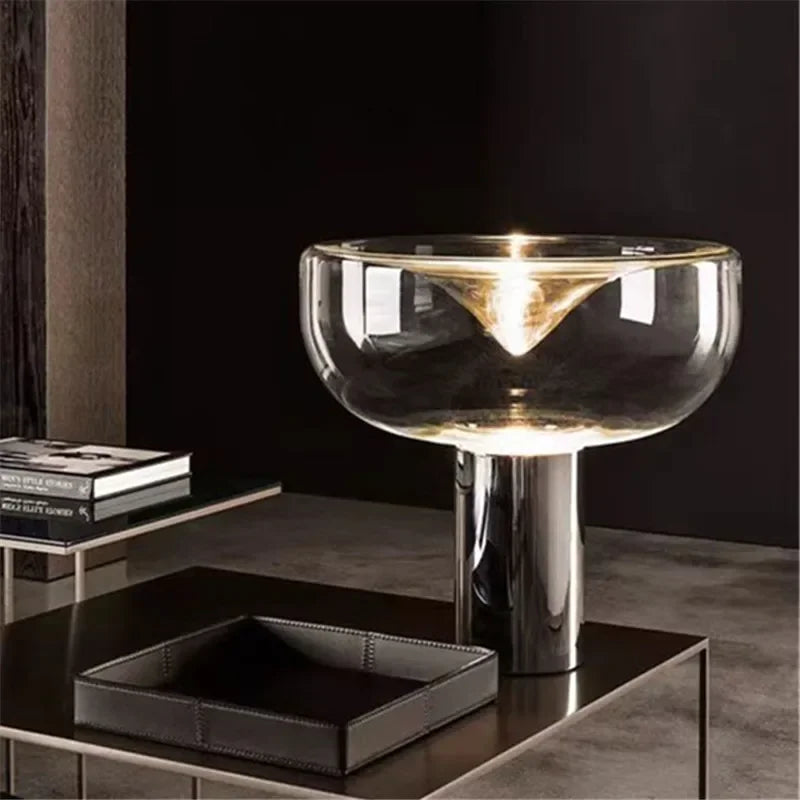 Lampe de table nordique en verre transparent – Aellara