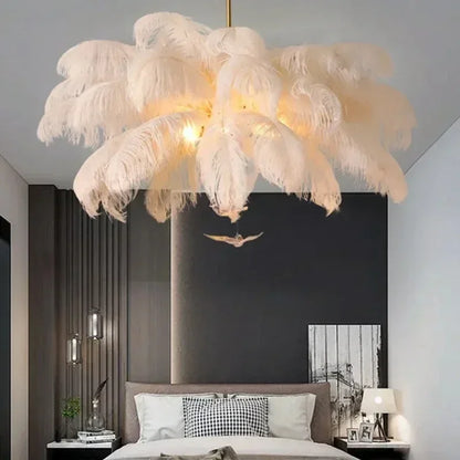 Witte LED-kroonluchter met struisvogelveren voor woonkamer – Featherelle