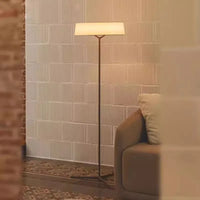 Lampe à pied moderne en tissu nordique pour salon – Armoniev