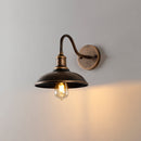 Rustieke Wandlamp in Antiek Messing voor Buiten – Aurélice