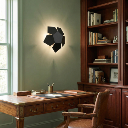 Wall Sconce Noxara Model detail view | Luxarmonie