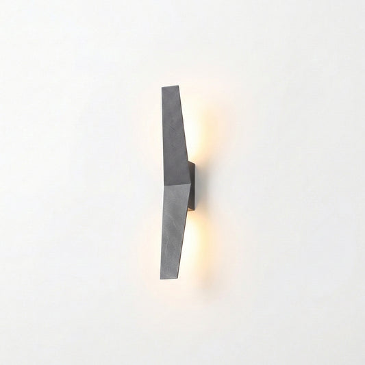 Aluminum exterior wall light – Armoniqua - Lumière