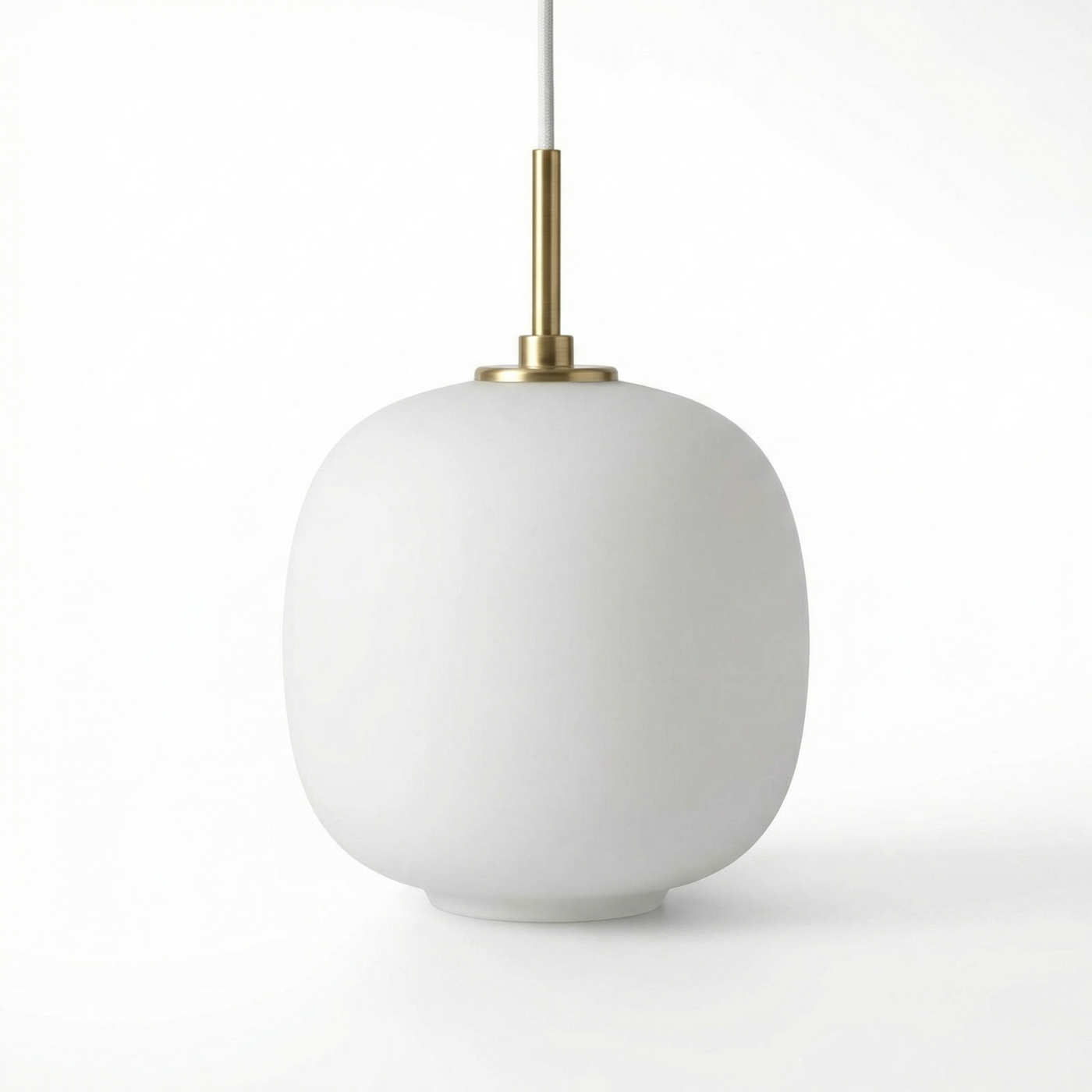 Minimalistische witte glazen hanglamp voor keuken – Solmara