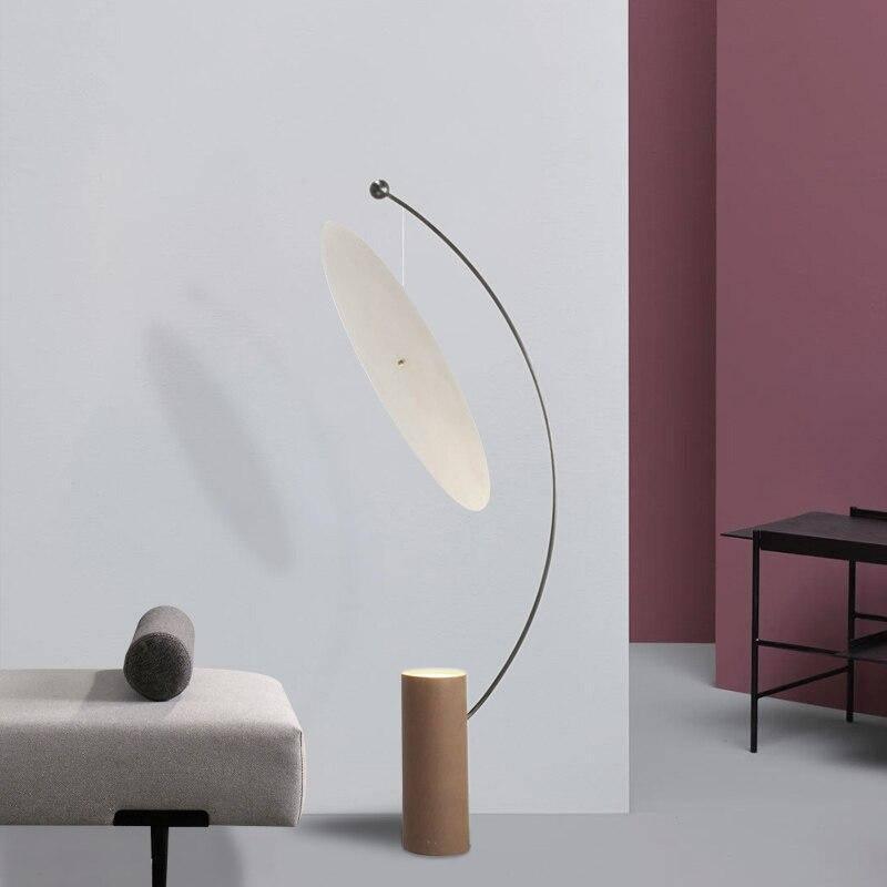 Lampadaire Scandinave Vitrail LED Design Épuré – Soléia